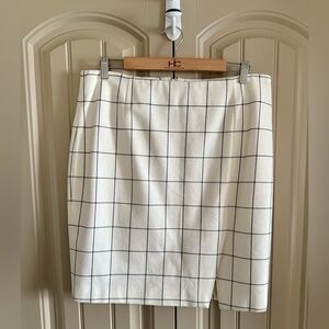 Banana Republic Cream Checkered Pencil Skirt
